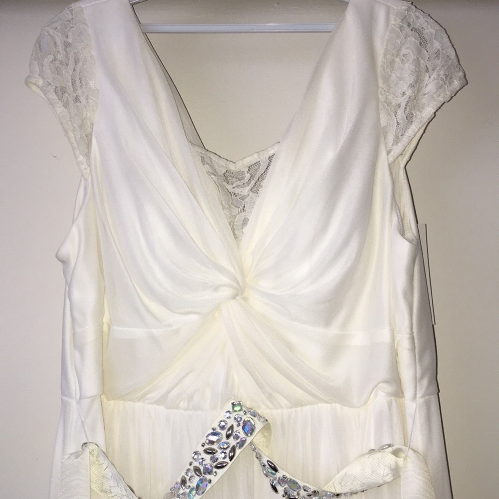 Juno Dress Collection cream special occasion dress